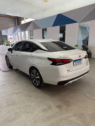 Nissan Versa 1.6 Exclusive Cvt 2021