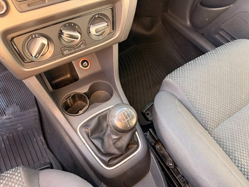 Volkswagen Suran 1.6 Comfortline L15 2015