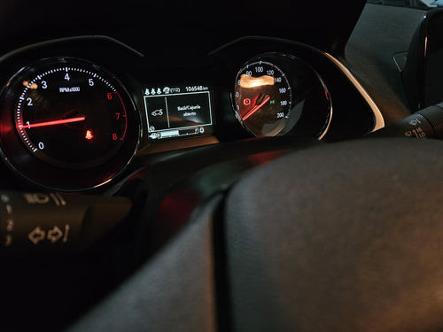 Chevrolet Onix plus 1.0 Turbo Premier I Mt 2020