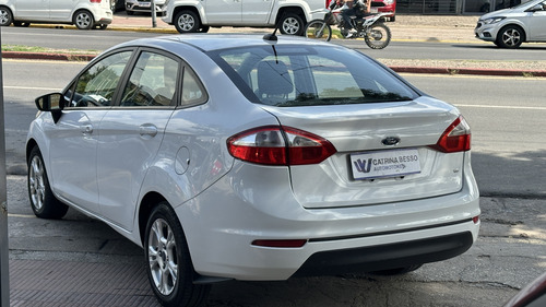 Ford Fiesta Kinetic 1.6 S Plus 120cv 2014