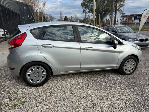 Ford Fiesta FIESTA 1.6L SE 2015