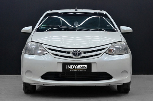 Toyota Etios 1.6 Sedan Xs 2016