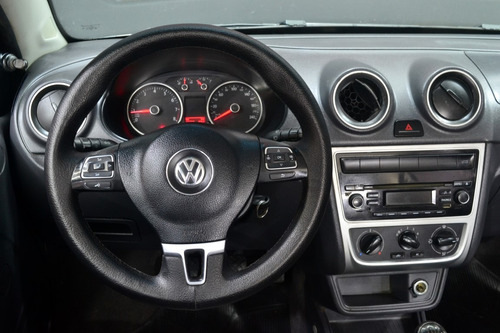 Volkswagen Voyage 1.6 GP I-Motion 2013
