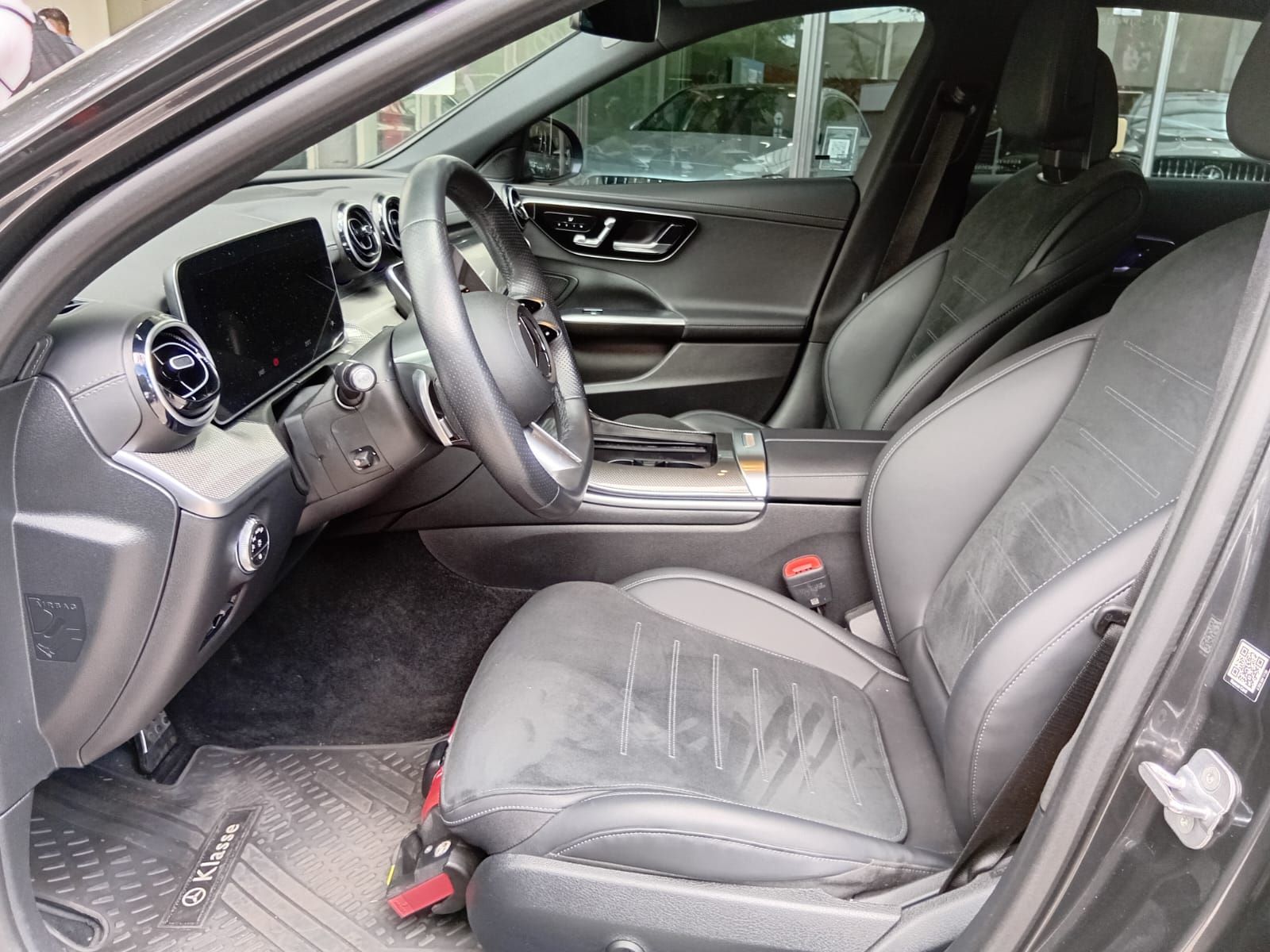 Mercedes-Benz C300 2.0 AMG line Sedan 258Cv 2024