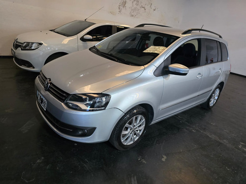 Volkswagen Suran 1.6 Imotion Highline 2013