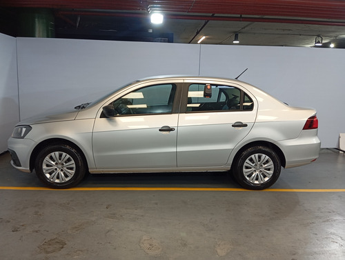 Volkswagen Voyage 1.6 Trendline L/17 2018