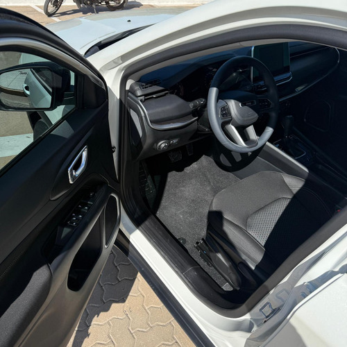 Jeep Compass 1.3 T270 Sport 4X2 At6 2025