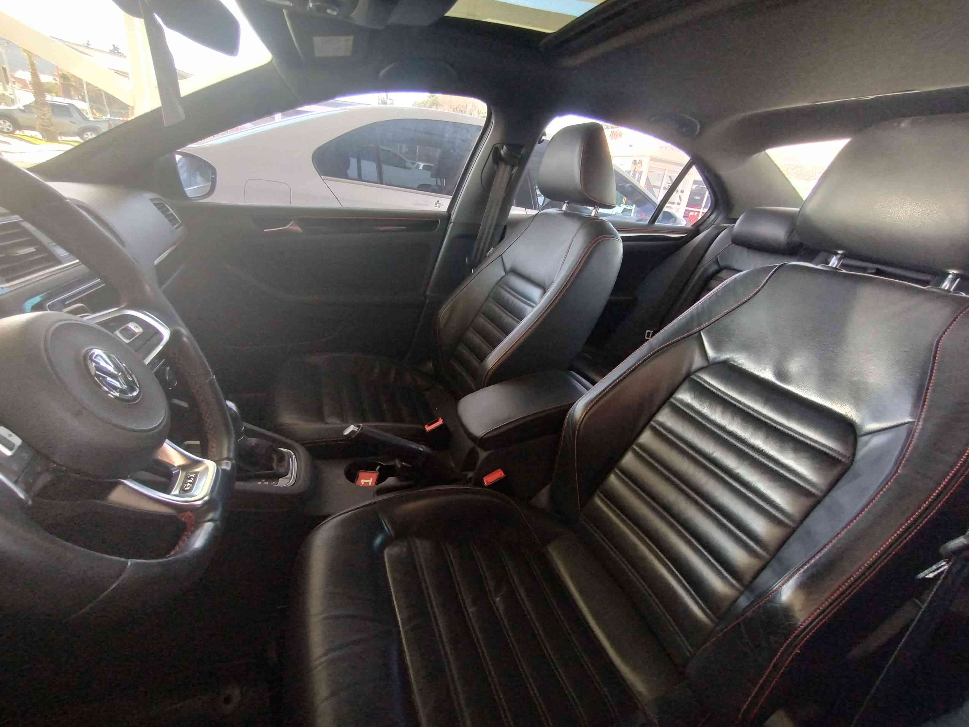 Volkswagen Vento 2.0 T Si Gli L17 2017