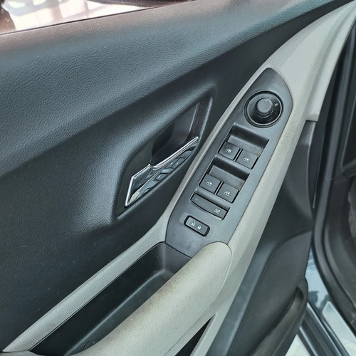 Chevrolet Tracker 1.8 Ltz Fwd Mt 140cv 2015