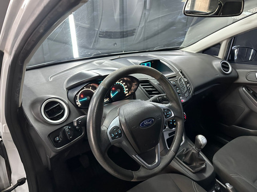 Ford Fiesta 1.6 SE KD 5P L14 2014
