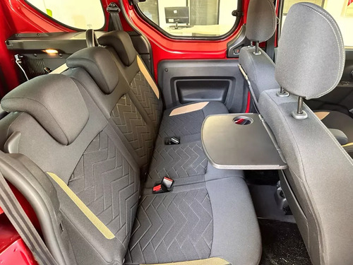 Renault Kangoo 1.6 Sce Stepway 2024