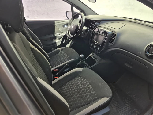 Renault Captur 2.0 Zen 2022