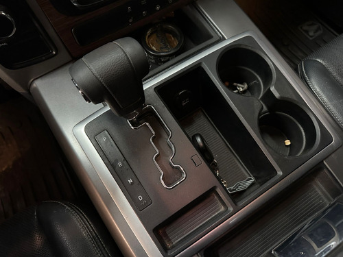 RAM 1500 5.7 DC 4X4 LARAMIE AT L13 2020