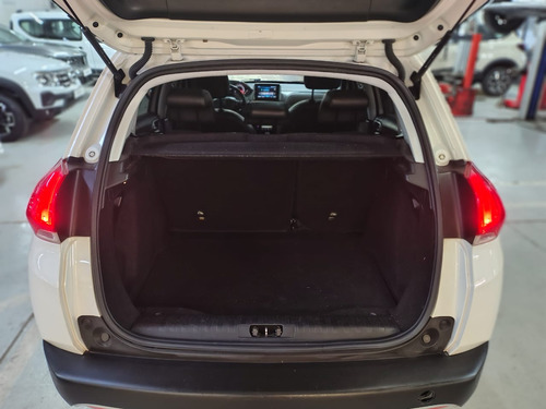 Peugeot 2008 feline 1.6 2018