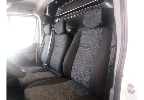 Renault Master 2.3 L1h1 2025