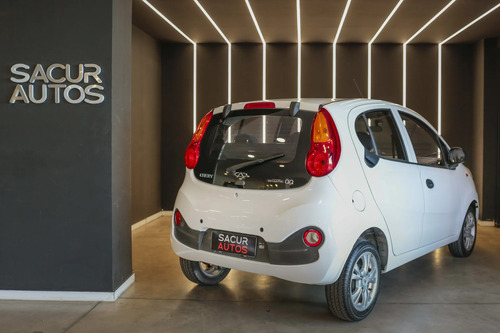 Chery QQ 1.0 Confort Security 2018