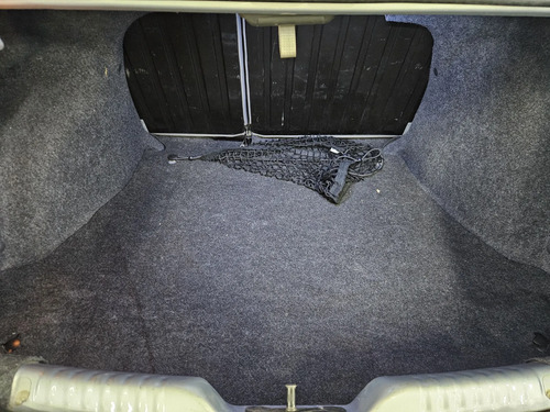 Volkswagen Voyage 1.6 Highline 101cv 2017