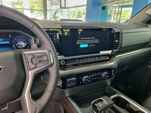 Chevrolet Silverado 5.3 V8 Z71 Trail Boss 2024