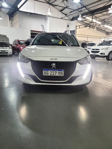 Peugeot 208 1.6 Active Pack 2023