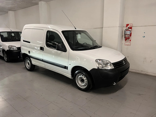 Peugeot Partner FURGON CONFORT HDI 2026