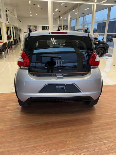 Fiat Mobi 1.0 Trekking 2025