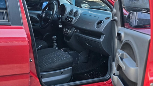 Fiat Uno 1.4 Attractive (sin 7lb) Pack Top 2015