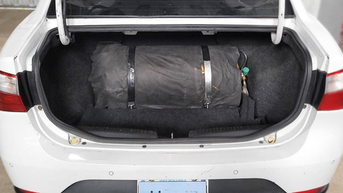 Fiat Grand Siena Grand Siena 1.6 Essence Dualogic 2013