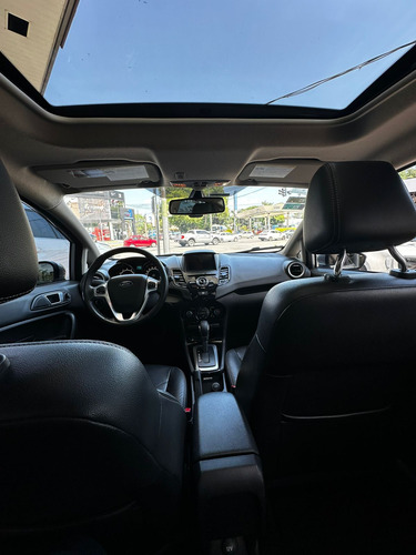 Ford Fiesta Kinetic 1.6 Sedan Titanium Powershift 120cv 2018