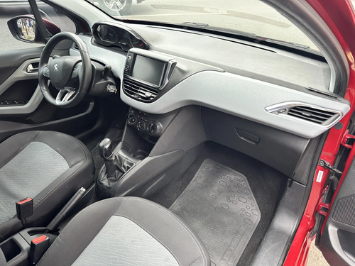 Peugeot 208 1.5 Allure Touchscreen 2015