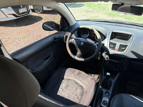 Peugeot 207 COMPACT XS 1.4 5P 2010