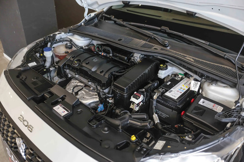 Peugeot 208 1.6 Active 2021