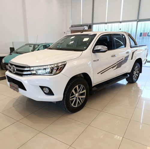 Toyota Hilux Pick-Up 2.8 Cd Srx 177cv 4x4 2016