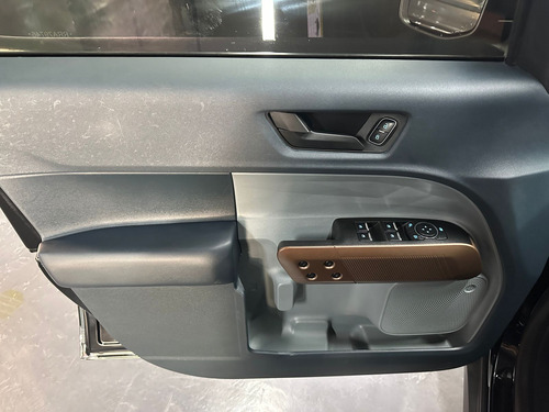 Ford Maverick 2.0 T 4X4 LARIAT AT8 L21 2024