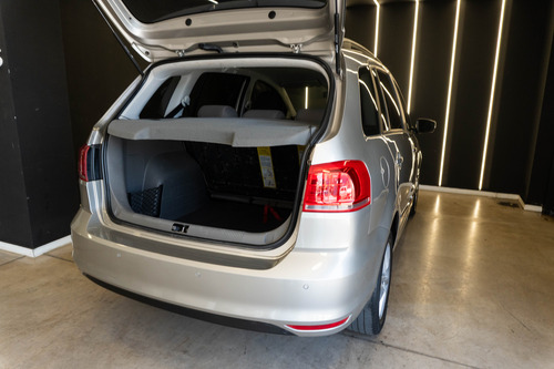 Volkswagen Suran 1.6 Highline 101cv 2015