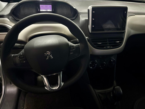 Peugeot 2008 1.6 Allure 2019