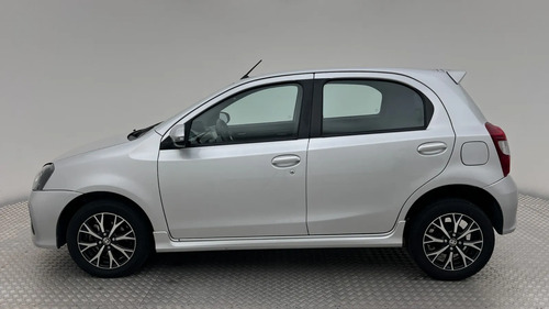 Toyota Etios 1.5 Xls 2021