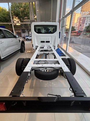 Ford Transit 2.0 Chasis 470E 2025