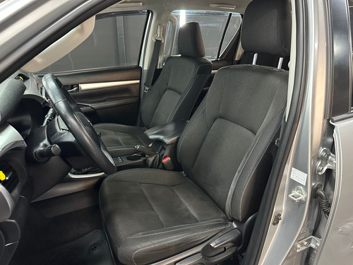 Toyota Hilux 2.8 TDI 4X2 DC SRV L16 2018