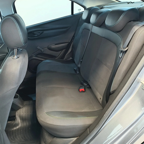 Chevrolet Onix plus 1.4 Joy Black 2020