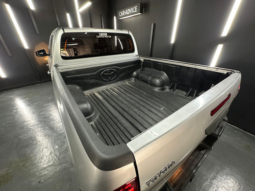 Toyota Hilux 2.4 TDI 4X2 DC DX L16 2018