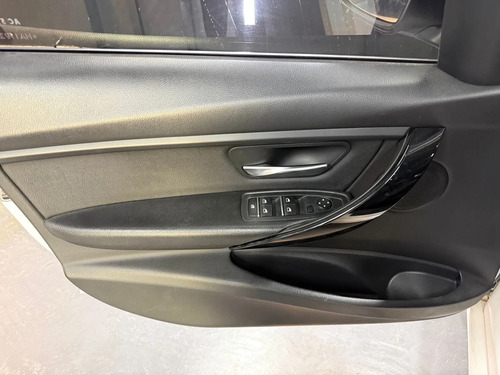 BMW 320 I SEDAN SPORTLINE L18 2018