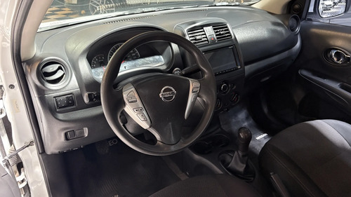 Nissan Versa 1.6 Sense Mt 2016