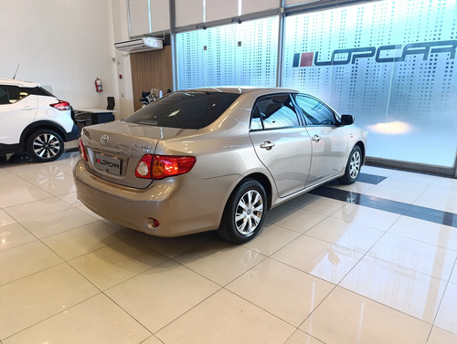Toyota Corolla 1.8 Xli Mt 2010