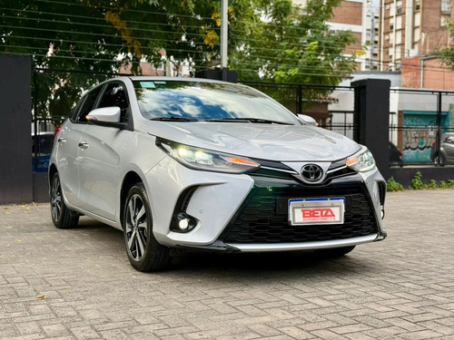 Toyota Yaris 1.5 S CVT 5P 2022