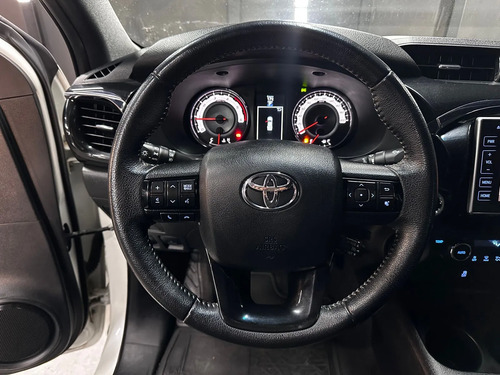 Toyota Hilux 2.8 TDI 4X2 DC SRX AT6 L16 2019