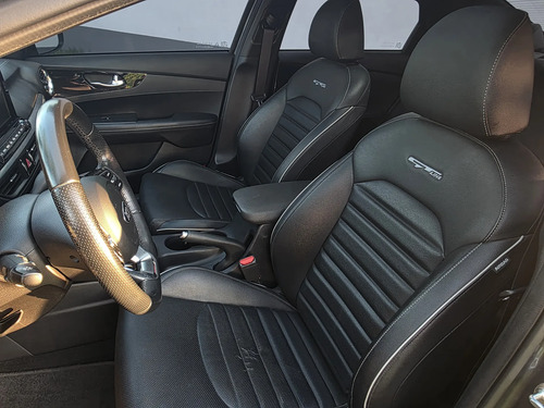 Kia Cerato 2.0 Sx At6 5 p 2021