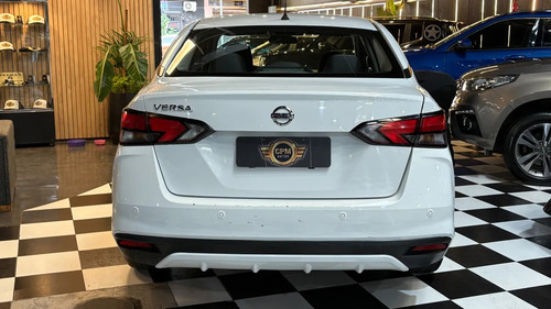 Nissan Versa 1.6 Sense Mt 2022