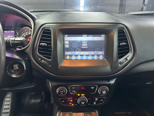Jeep Compass 2.4 LONGITUDE AT6 4X2 L18 2019