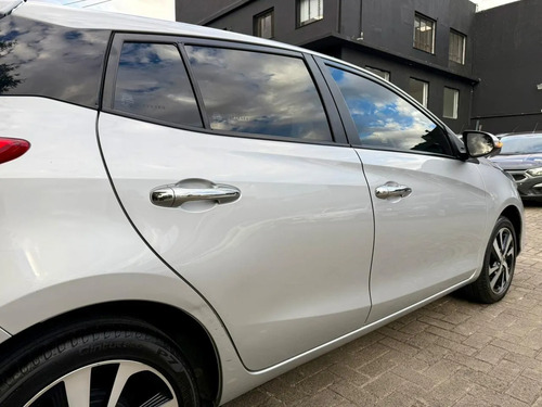 Toyota Yaris 1.5 S CVT 5P 2022