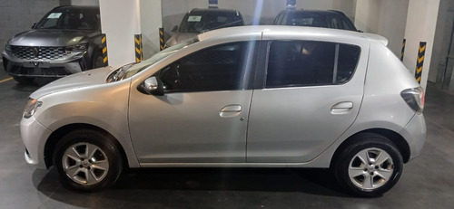 Renault Sandero 1.6 16V PRIVILEGE L15 2016